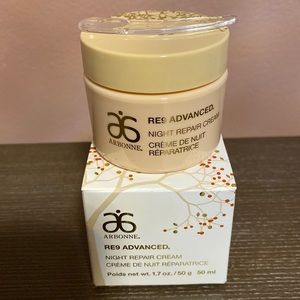 Arbonne RE9 Advanced Night Repair Cream